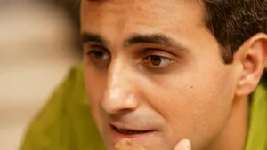 Robert Turcescu renunţă la editorialul săptămânal din Cotidianul