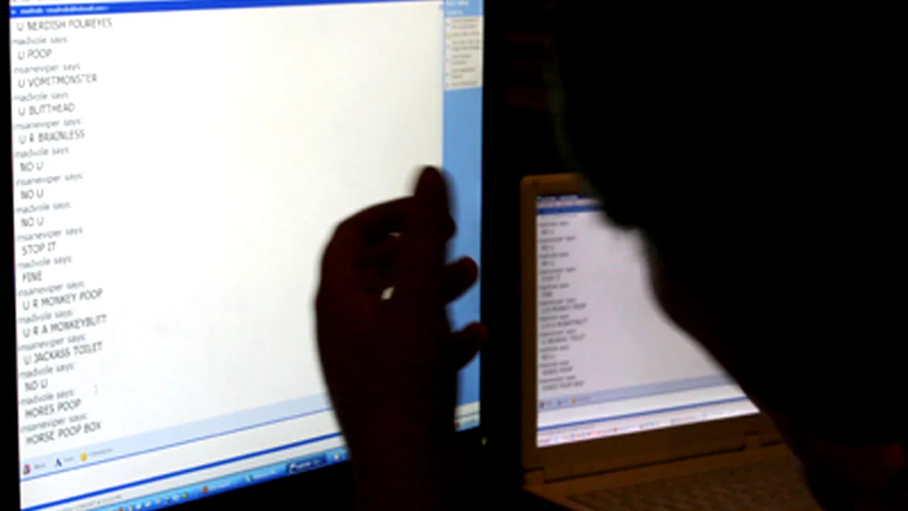 Site-urile a două instituţii de stat din Honolulu, sparte de hackeri români