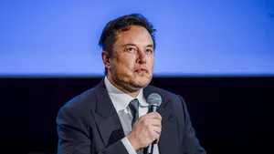 Elon Musk spune că SpaceX va continua să finanţeze Starlink în Ucraina