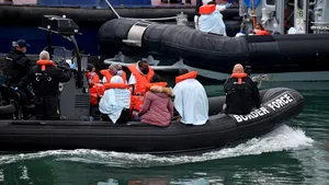 Tragedie în Marea Mediterană. Zeci de imigranţi au murit după un naufragiu 