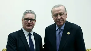 Turcia semnează un acord cu Marea Britanie pentru achiziția a 20 de avioane Eurofighter Typhoon, în valoare de 8 miliarde de lire sterline