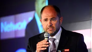 Fără precedent - Şeful bancherilor ridică tonul: Să nu vă întrebaţi de ce băncile nu mai acordă credite sau cresc costurile