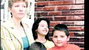 Soţia şi copii lui Omar Hayssam au plecat în Siria