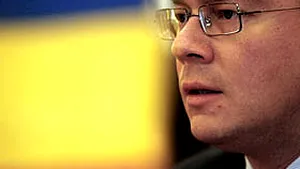 Ungureanu i-a contactat pe majoritatea membrilor conducerii liberale pentru a le obţine sprijinul