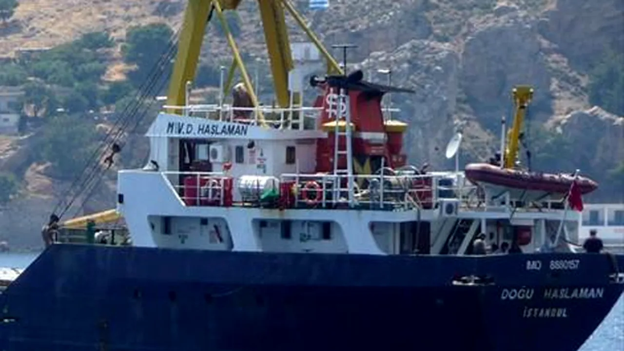 O navă turcă s-a scufundat în Marea Egee. Echipajul a fost salvat
