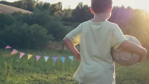 Încă trei ţări le interzic copiilor sub 12 ani să mai lovească mingea cu capul la antrenamente