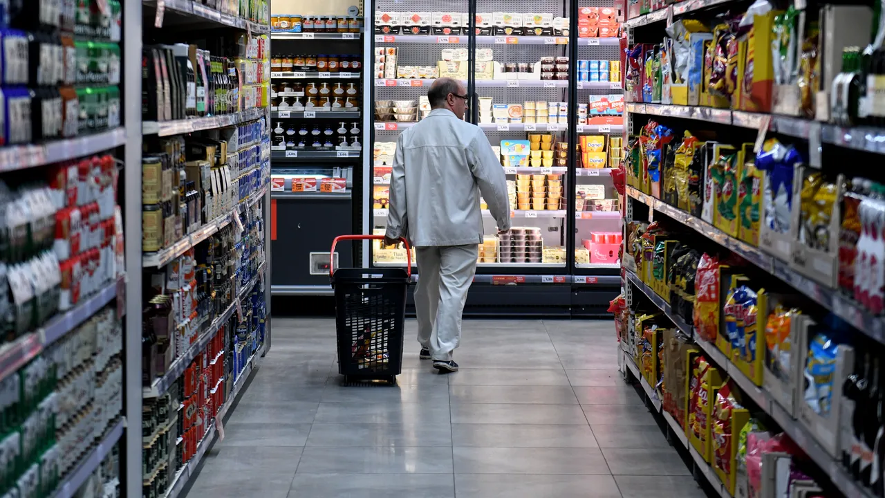 Ciolacu: Unii comercianţi au scăzut gramajul, dar au lăsat preţurile la fel de mari