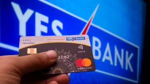 O altă bancă suspendă o lună plata ratelor la toate creditele persoanelor fizice. Ce a cerut Guvernul sistemului bancar 
