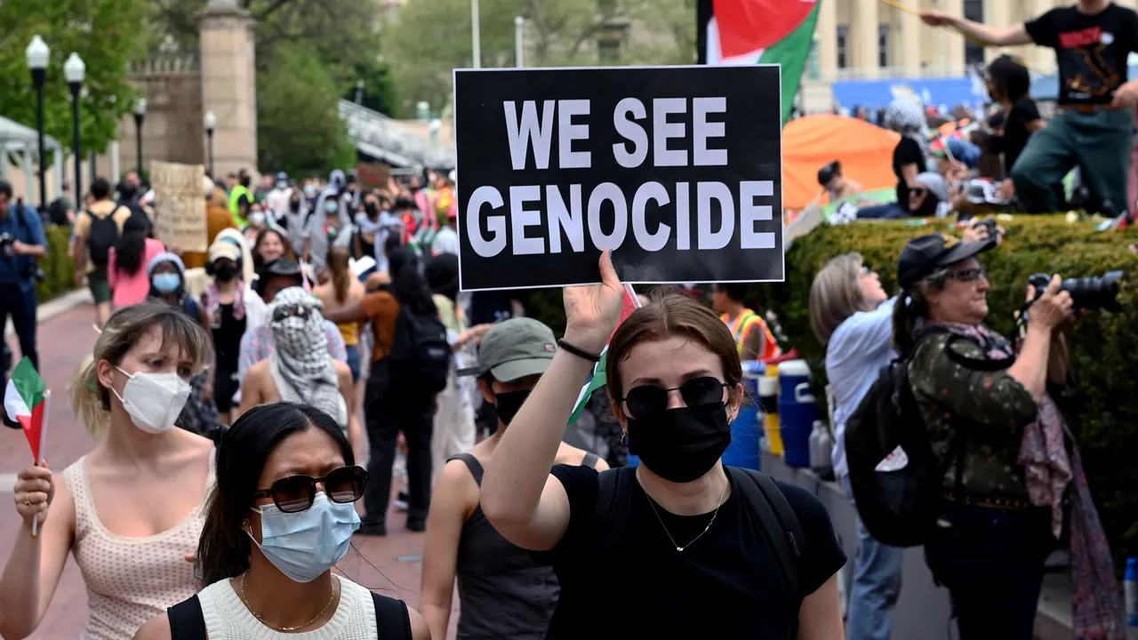 O clădire a Universităţii Columbia, ocupată de manifestanţi pro-palestinieni