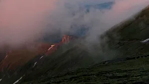 Lapoviţă la Vârful Omu