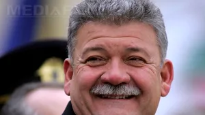 Primarul municipiului Alba Iulia, Mircea Hava, a votat pentru ”generaţia tânără” - GALERIE FOTO