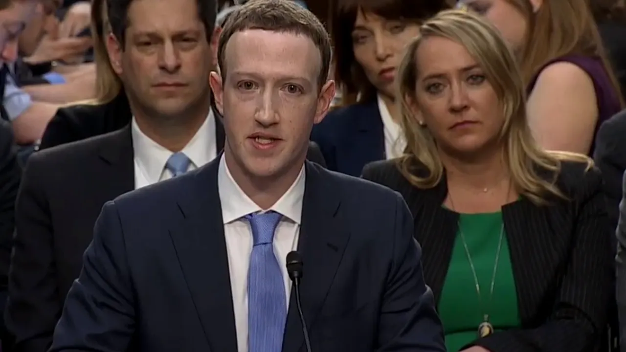 Declaraţie surpriză din partea lui Zuckerberg, în a DOUA zi de audieri în Congresul SUA: CEO-ul Facebook susţine că şi datele lui au fost preluate de Cambridge Analytica