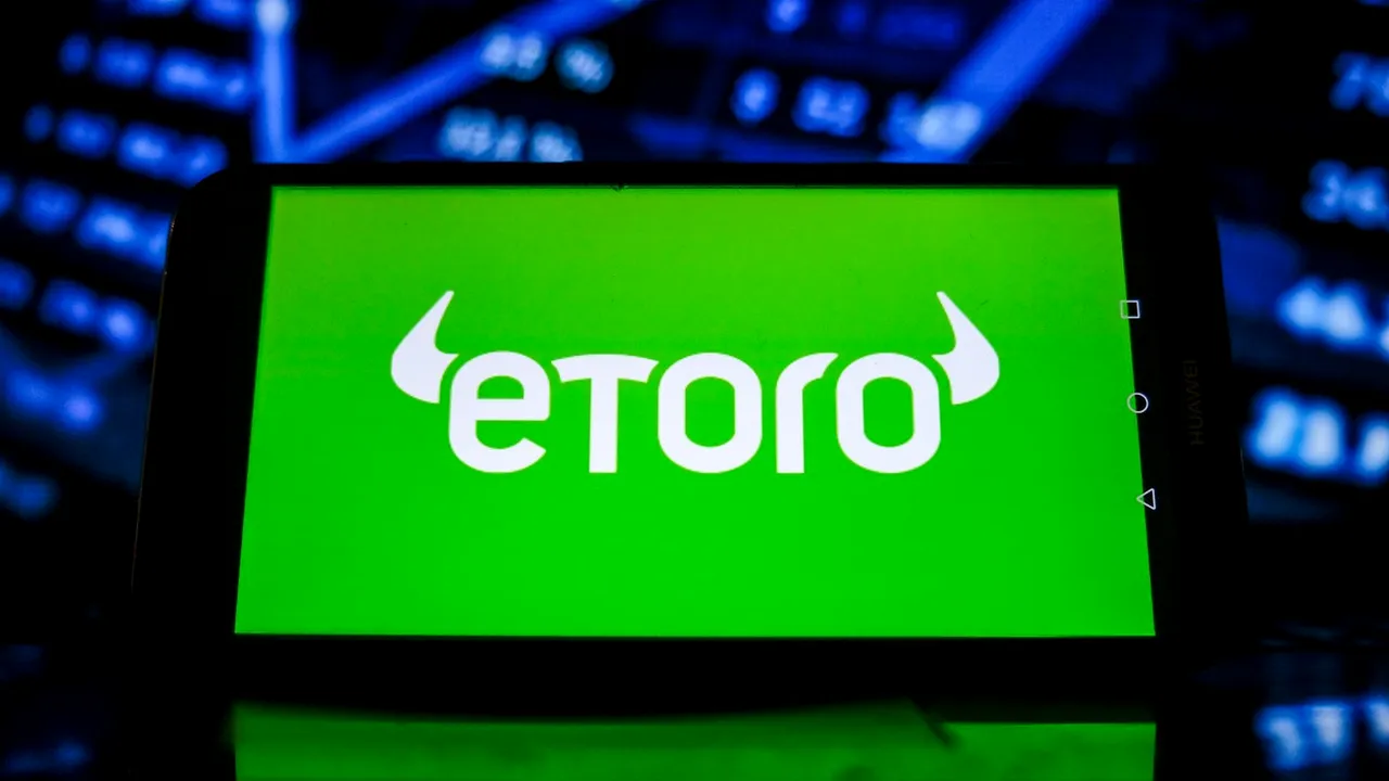Bogdan Maioreanu, eToro: 