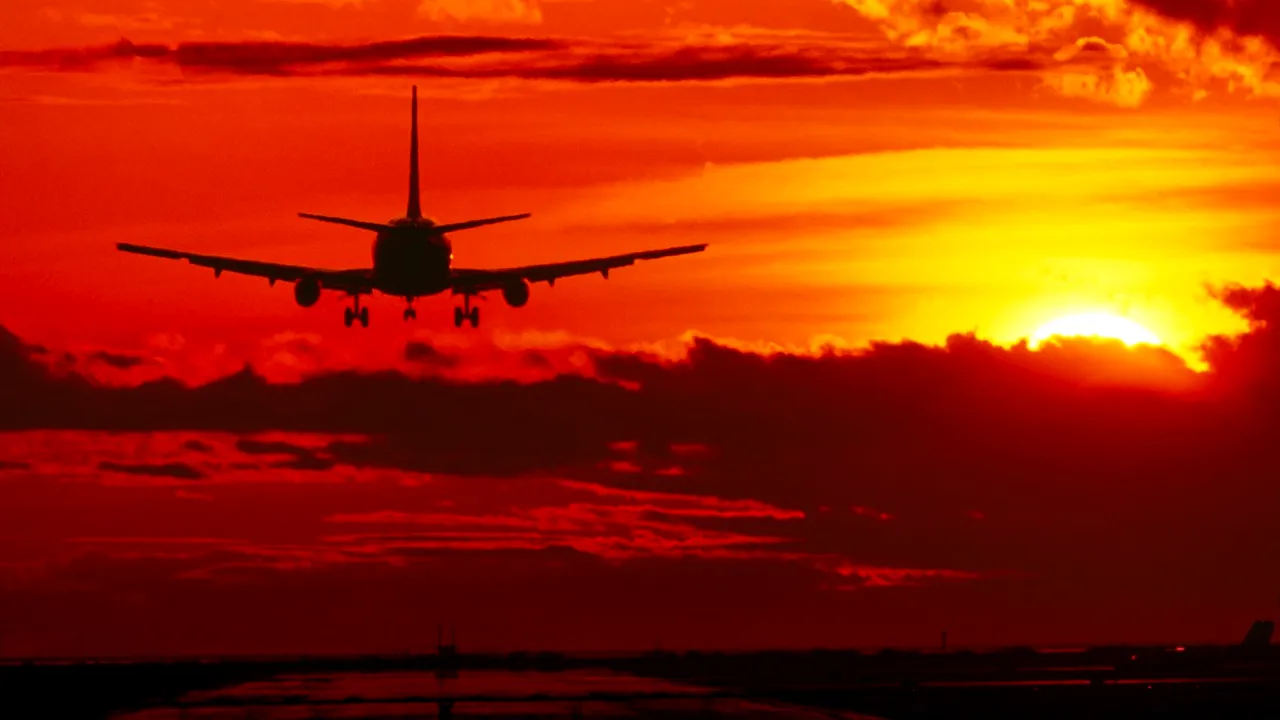 Criza Boeing se intensifică: Oprirea producţiei aeronavelor 737 MAX este prima în ultimii 20 de ani