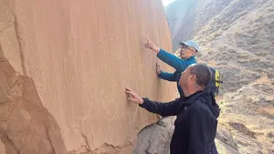 China, descoperire senzațională: 30 de picturi rupestre antice au fost identificate în nord-vestul regiunii Xinjiang Uygur