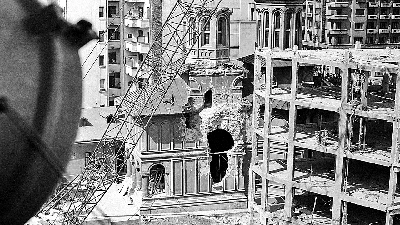 ISTORIA FĂRĂ PERDEA Marius Oprea | După cutremurul din ‘77, seismologi români, specialişti americani şi sovietici l-au încurajat pe Ceauşescu să demoleze Bucureştiul

