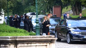 UPDATE: Trupul neînsufleţit al Regelui Mihai va fi adus în ţară pe 13 decembrie - surse/ Unde va fi depus şi care este programul provizoriu al funeraliilor