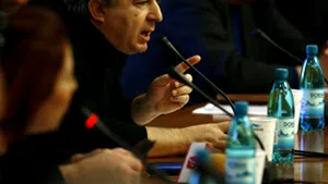 Nica Leon către Ion Iliescu: 