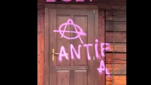 Un fost deputat cere intervenţia SRI în cazul bisericii din Parcul IOR