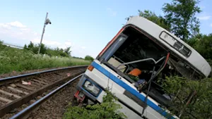 Un autocar românesc s-a răsturnat în Ungaria