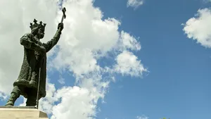 #100 | Centenar: Călătoriile lui Ştefan cel Mare prin istoria modernă şi contemporană a României