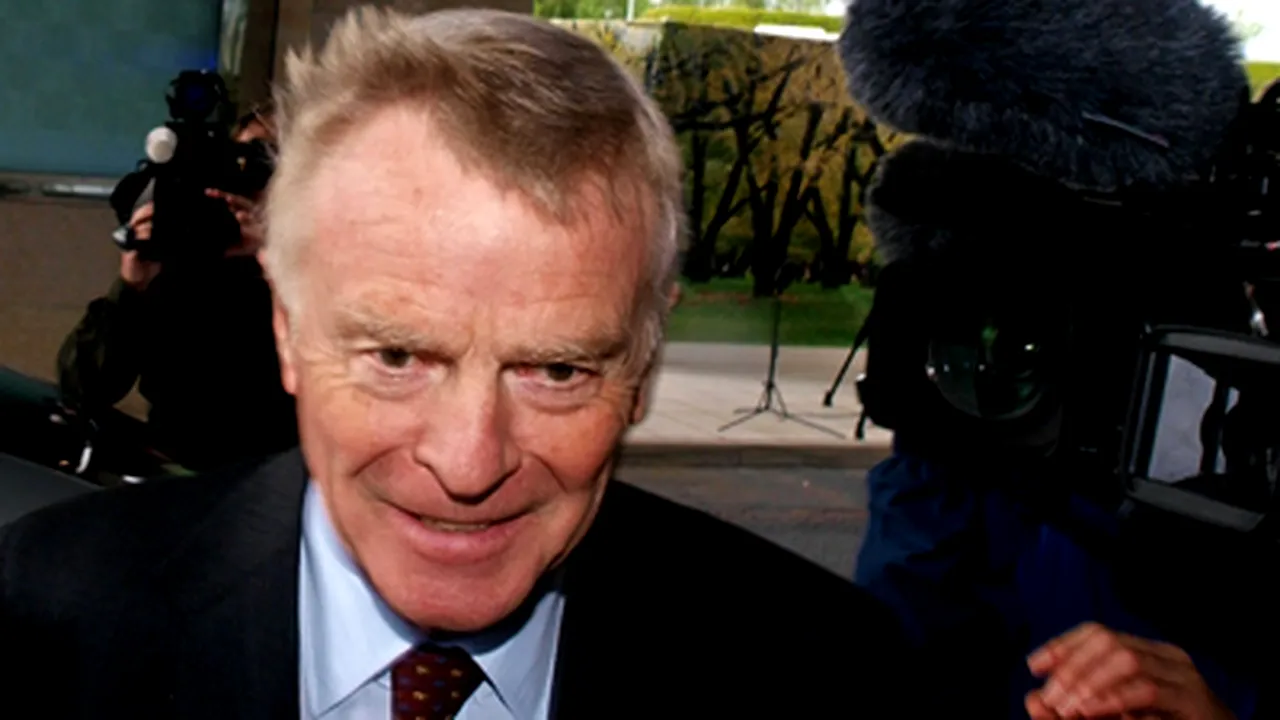 Max Mosley nu mai candidează la funcţia de preşedinte al FIA