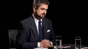 #vreaupreşedinte. Ce îl recomandă pe Theodor Paleologu pentru un mandat la Cotroceni: Candidatul PMP, de la profesor la om politic