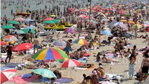 Peste 70.000 de turişti erau înregistraţi, luni, pe litoralul românesc