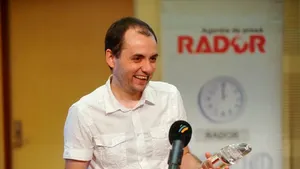 Jurnaliştii Mediafax Ovidiu Vanghele şi Andrei Mazurchievici, premiaţi la concursul Rador
