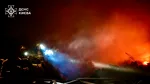 Rusia a lansat un nou atac aerian masiv asupra Ucrainei. Explozii și o coloană mare de fum, semnalate la Kiev