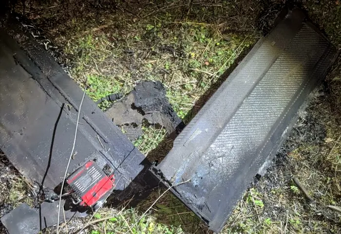NEWS ALERT O dronă a intrat 4 kilometri în spațiul aerian al României. S-a prăbușit în Parcheș. Mesaj Ro-Alert în Tulcea