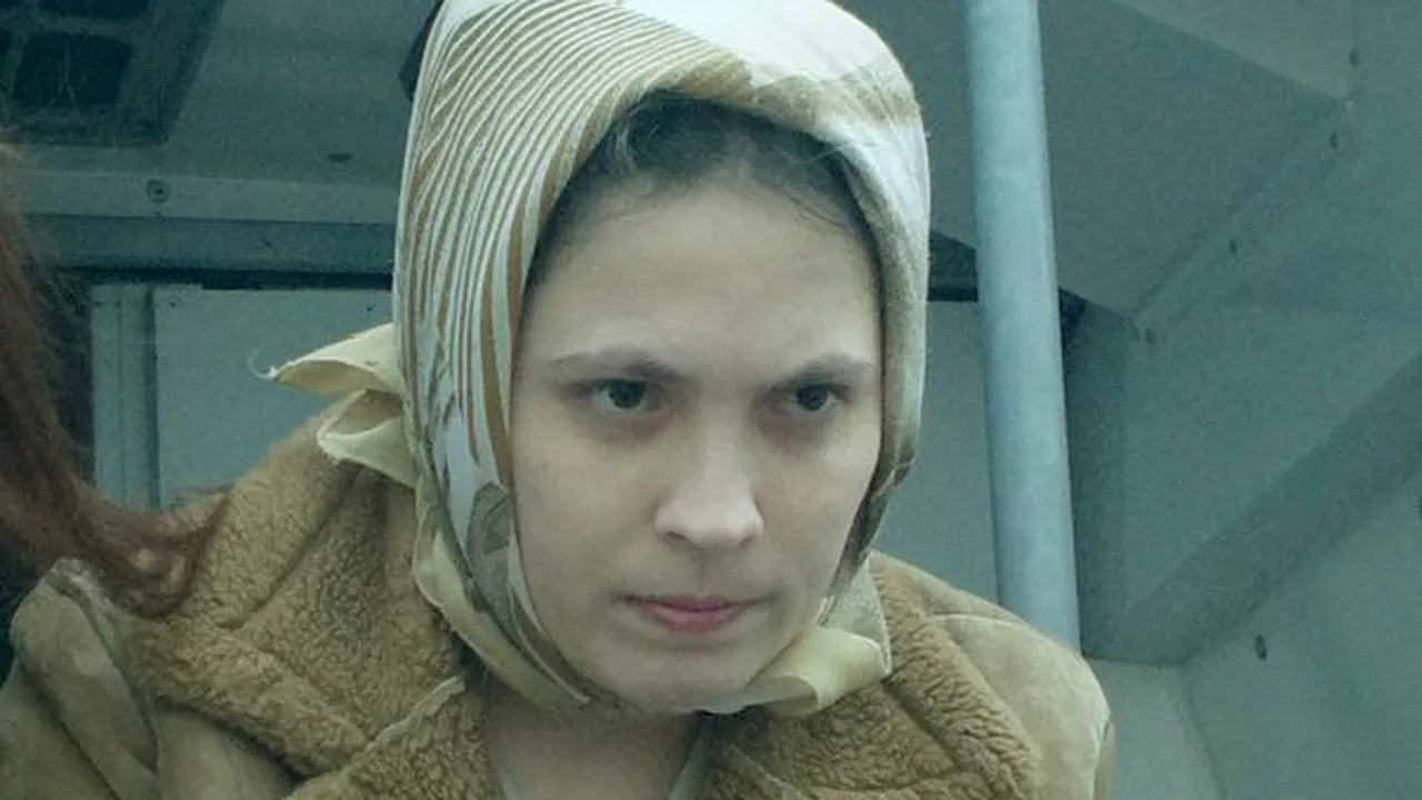 Femeia care şi-a decapitat bebeluşul rămâne internată definitiv într-un spital de psihiatrie