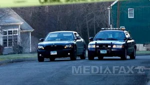Newport (SUA): O biserică din oraş a fost evacuată, în urma unei ameninţări. Poliţia a instalat un perimetru de securitate