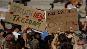 COMENTARIU Lelia Munteanu: De ce n-au spor antivacciniştii în Israel