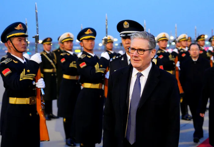EXTERNE Starmer se întâlnește cu Xi Jinping la Beijing, în timp ce Marea Britanie încearcă să relanseze relațiile cu China