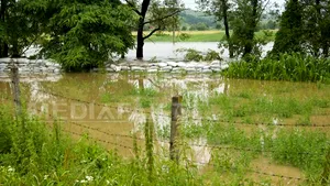 Râul Crasna, în judeţul Satu Mare, rămâne sub avertizare COD ROŞU până sâmbătă seară