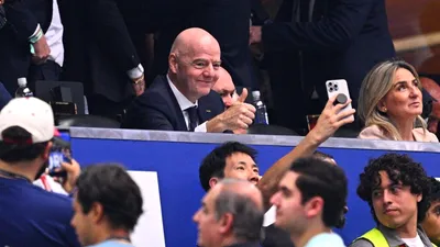 SPORT Gianni Infantino a zburat echivalentul a două ocoale și jumătate ale Pământului în timpul Cupei Mondiale