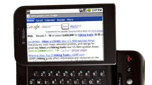 Google şi T-Mobile au prezentat telefonul mobil G1