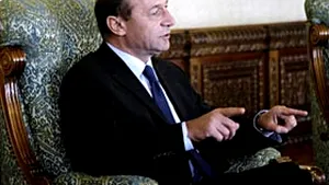 Băsescu discută astăzi cu partidele despre Planul pentru Educaţie