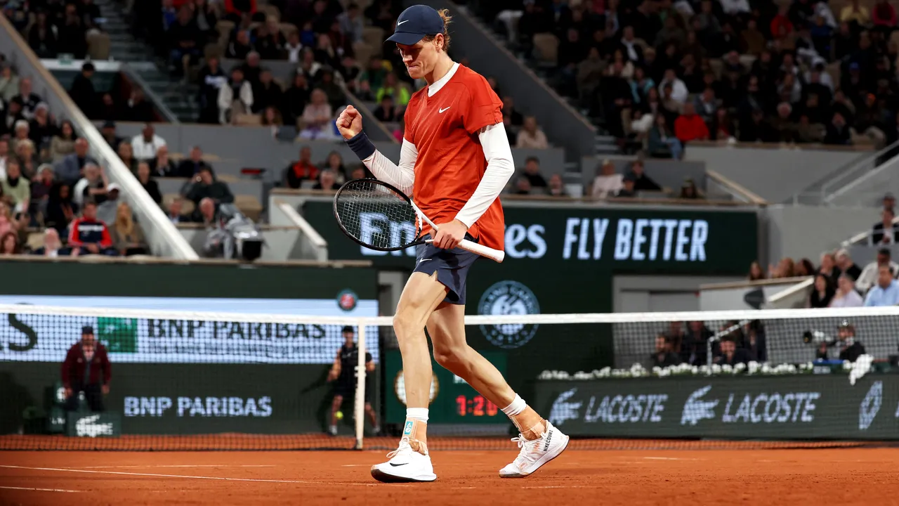 Sinner trece cu uşurinţă de Dimitrov şi e în semifinală la Roland Garros
