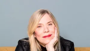 Adio, celebritate instantanee! 2025 ne redă răbdarea şi valoarea conţinutului de calitate