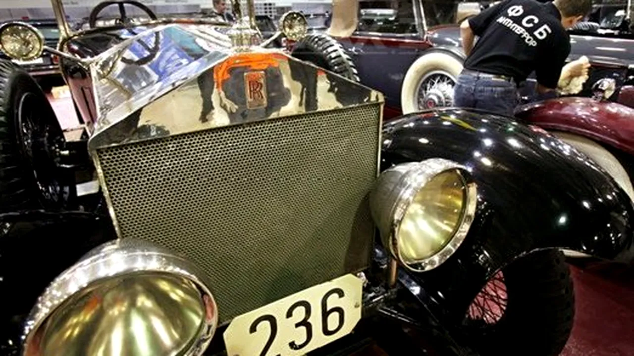 Rolls Royce, vândut la licitaţie cu 7,1 milioane de dolari