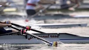 Trei echipaje din România au obţinut la CM de canotaj calificarea la Jocurile Olimpice