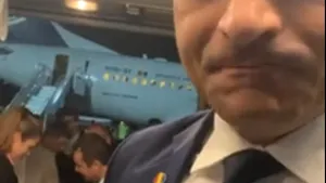 George Simion nu poate intra în Republica Moldova: Toţi parlamentarii au fost lăsaţi, eu încă nu