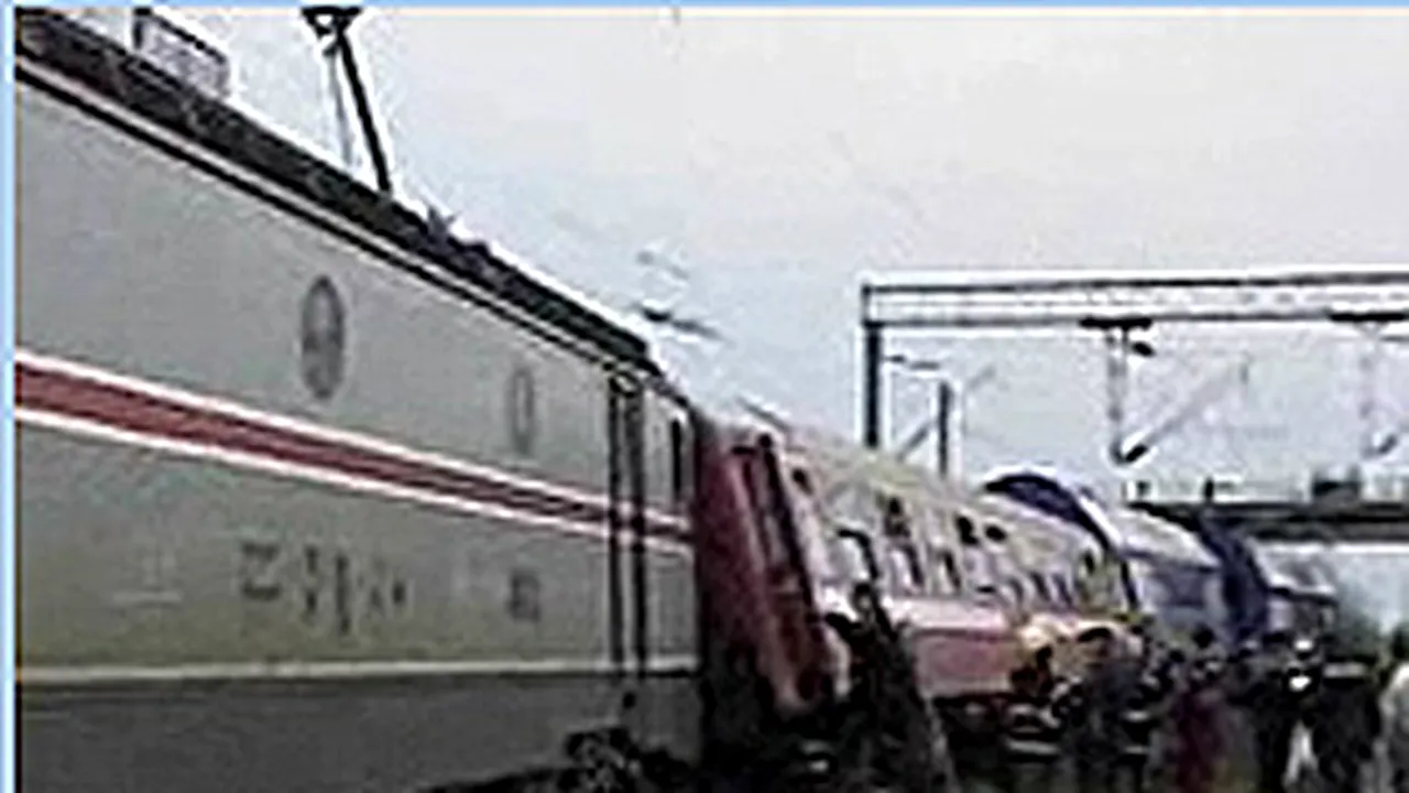 O persoană decedată, în urma deraierii unui tren de pe ruta Ploieşti-Iaşi