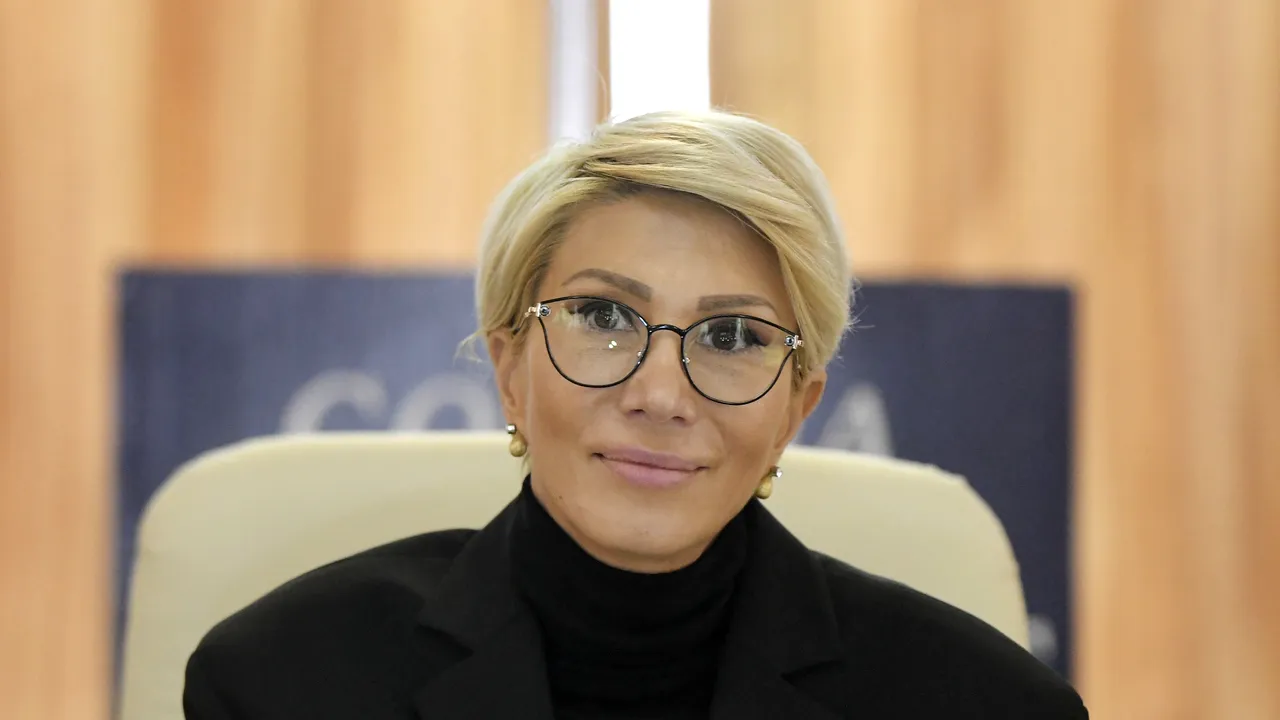 Vicepremierul Raluca Turcan anunţă că salariul minim va creşte în 2020, de la 2080 de lei la 2230 lei