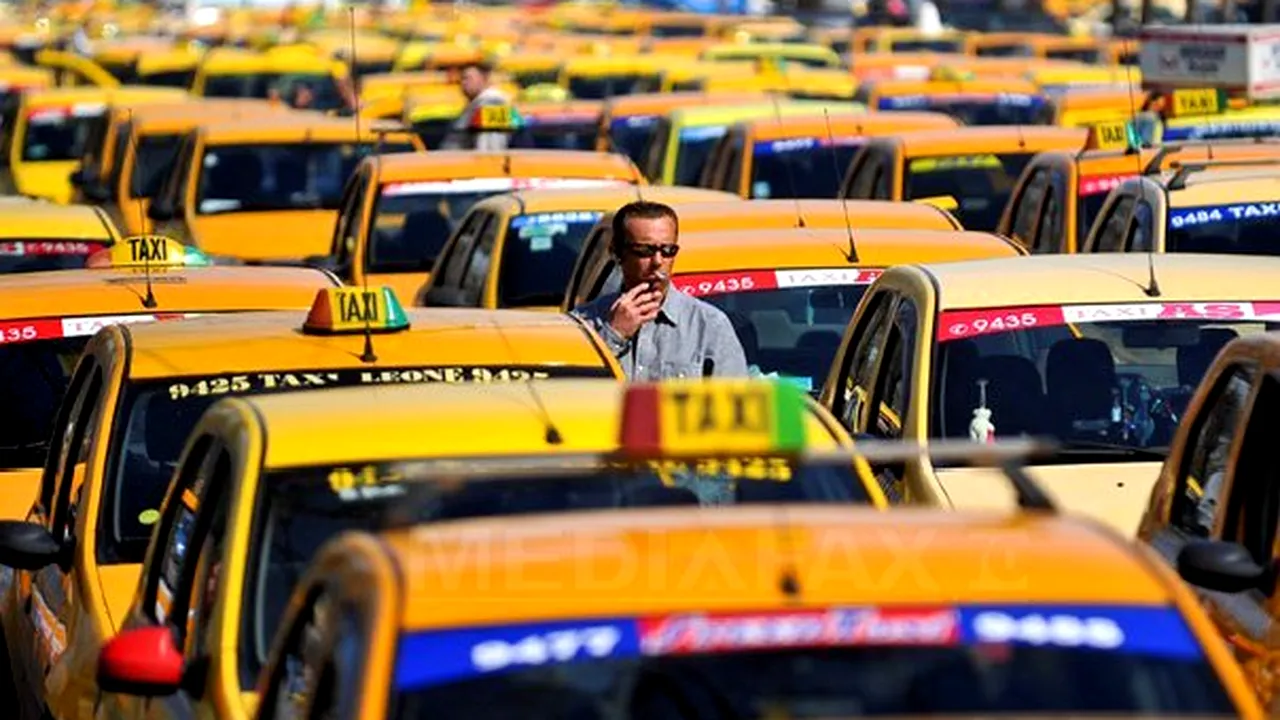 Protest al taximetriştilor din Capitală: Peste 300 de şoferi, în faţa Palatului Parlamentului