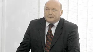 Gândul: Procurorii au sărbătorit fraudarea examenului la restaurantul Casa Roz