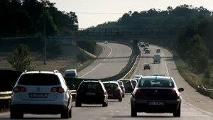 Un nou weekend aglomerat la mare. Infotrafic: Se circulă în coloană pe Autostrada Soarelui, sensul spre litoral
