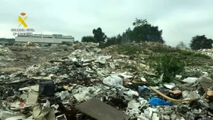 Doi români au fost găsiți morți în Spania, la groapa de gunoi a orașului Zaragoza